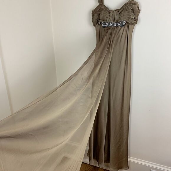 JS Collection Taupe Crystal‎ Beaded Chiffon Gown 4 - Picture 1 of 8